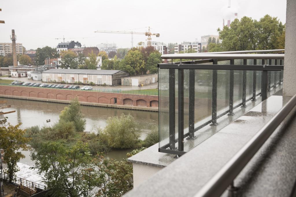 Apartament Bridge 弗罗茨瓦夫 外观 照片